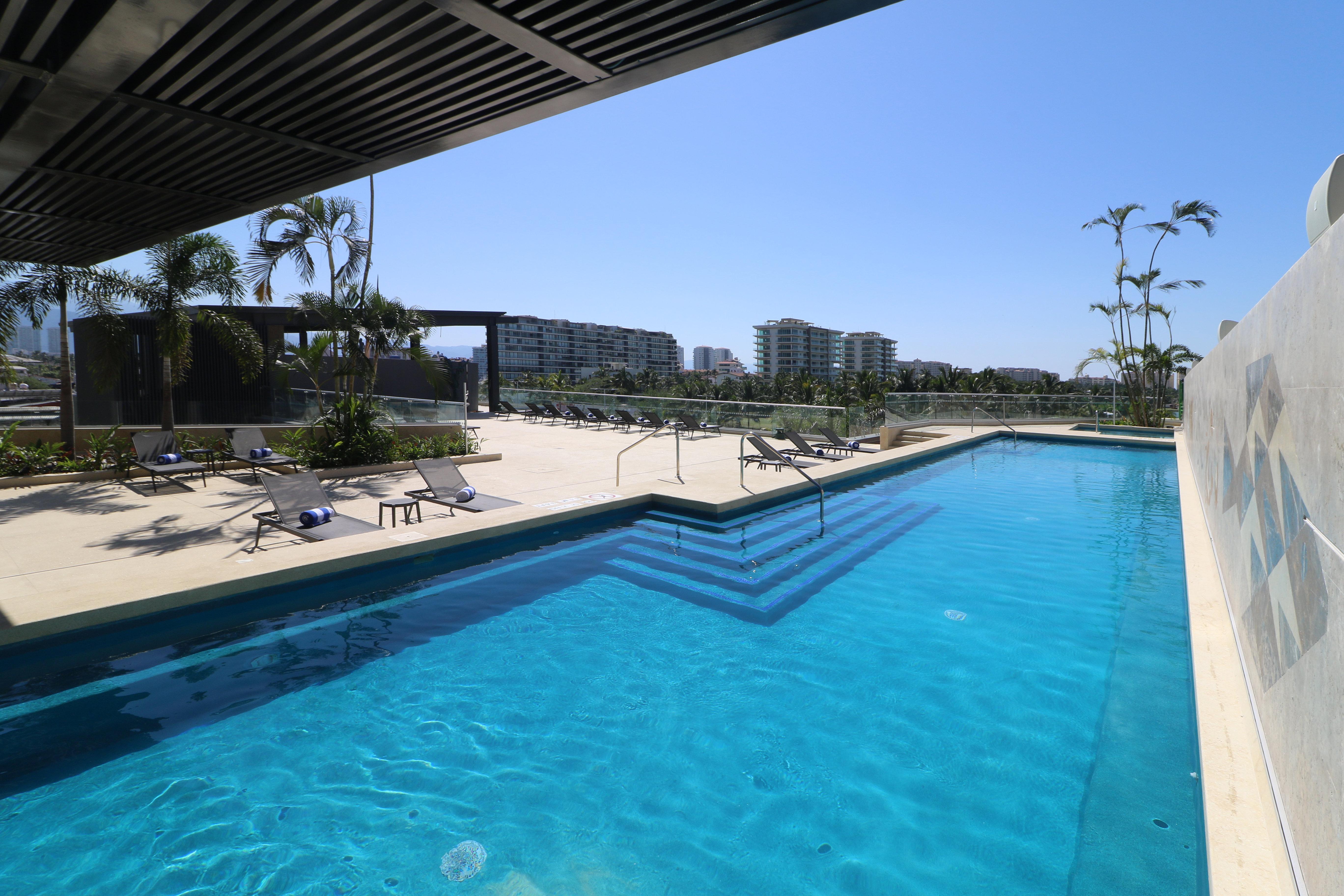 Holiday Inn & Suites - Puerto Vallarta Marina & Golf, An Ihg Hotel 外观 照片